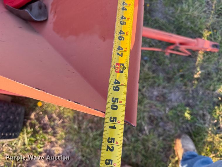 image for item EV7624 1995 Lely spreader