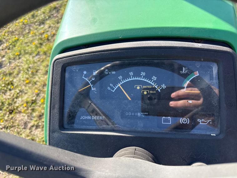 image for item EV7628 1993 John Deere 970 tractor