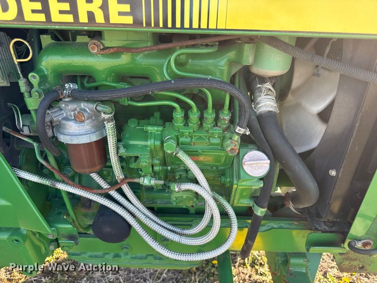 image for item EV7628 1993 John Deere 970 tractor
