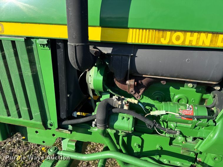 image for item EV7628 1993 John Deere 970 tractor