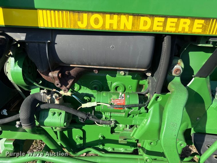image for item EV7628 1993 John Deere 970 tractor