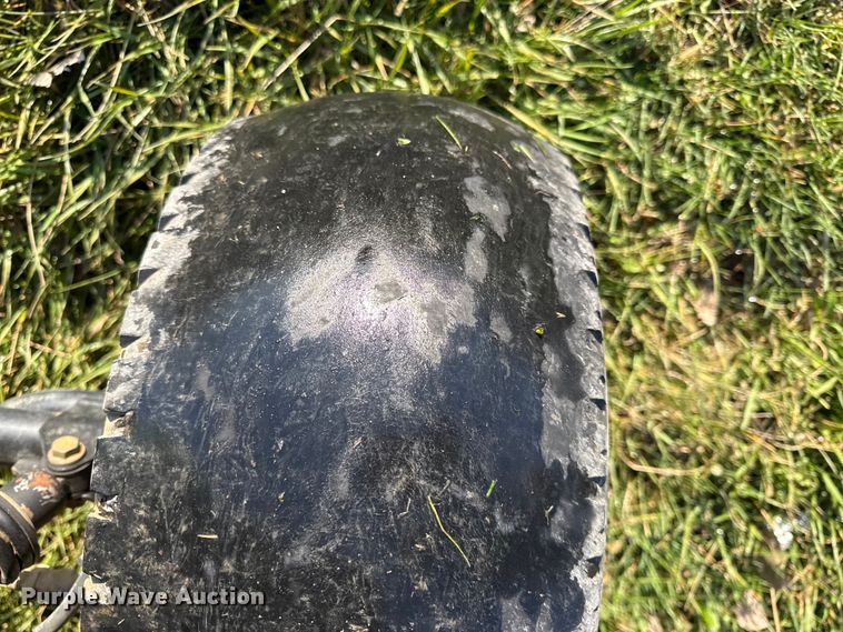 image for item EV7630 2016 John Deere Gator TX 4x2 utility vehicle