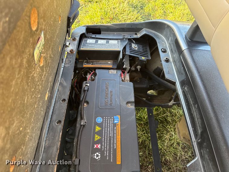 image for item EV7632 EZGO elite RXV golf cart