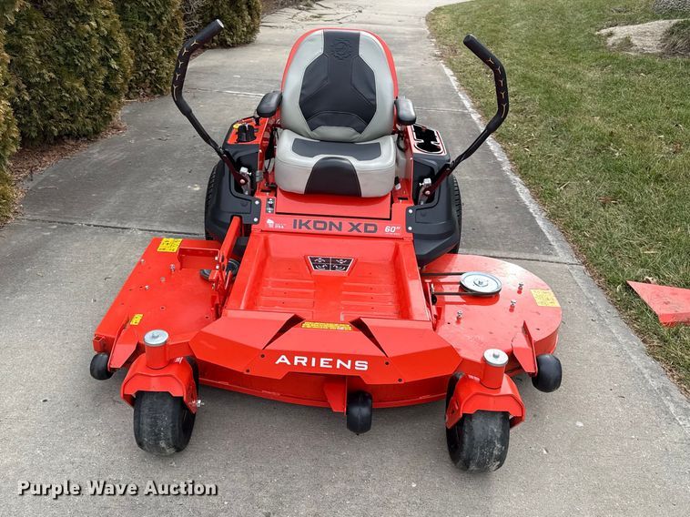 image for item EV7634 Ariens Ikon XD 60 ZTR lawn mower