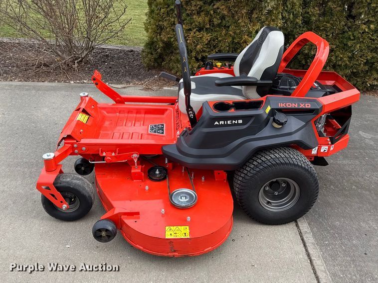 image for item EV7634 Ariens Ikon XD 60 ZTR lawn mower