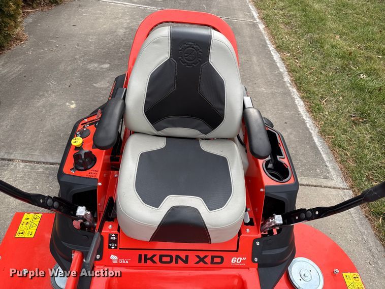 image for item EV7634 Ariens Ikon XD 60 ZTR lawn mower