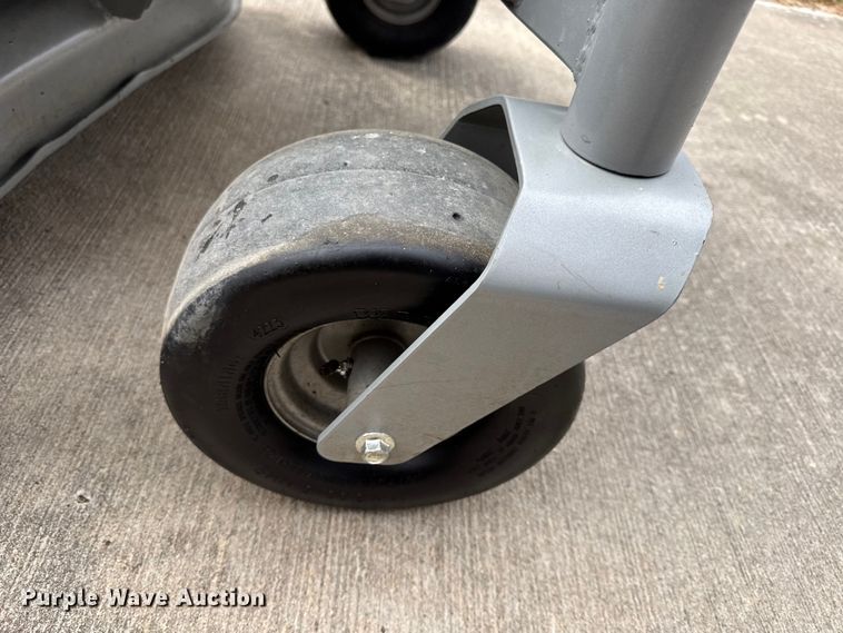 image for item EV7635 Murray Cruz 42 ZTR lawn mower