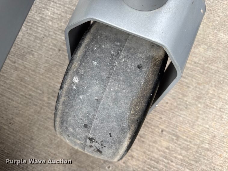 image for item EV7635 Murray Cruz 42 ZTR lawn mower