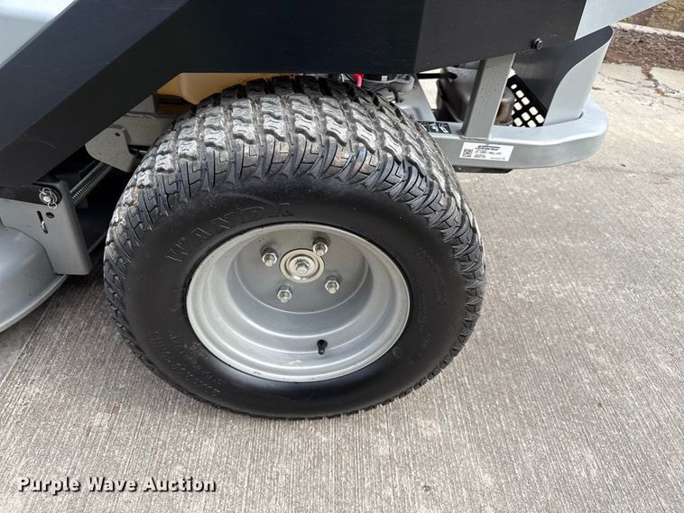 image for item EV7635 Murray Cruz 42 ZTR lawn mower