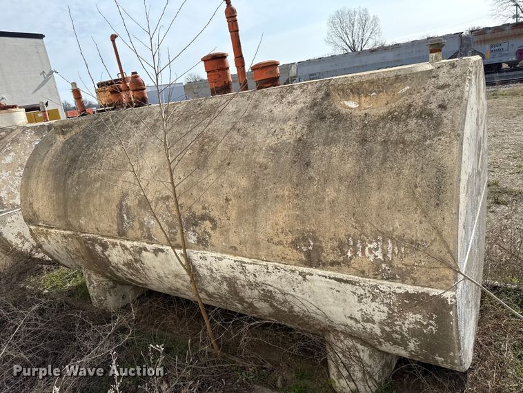 image for item EV7642 fuel tank