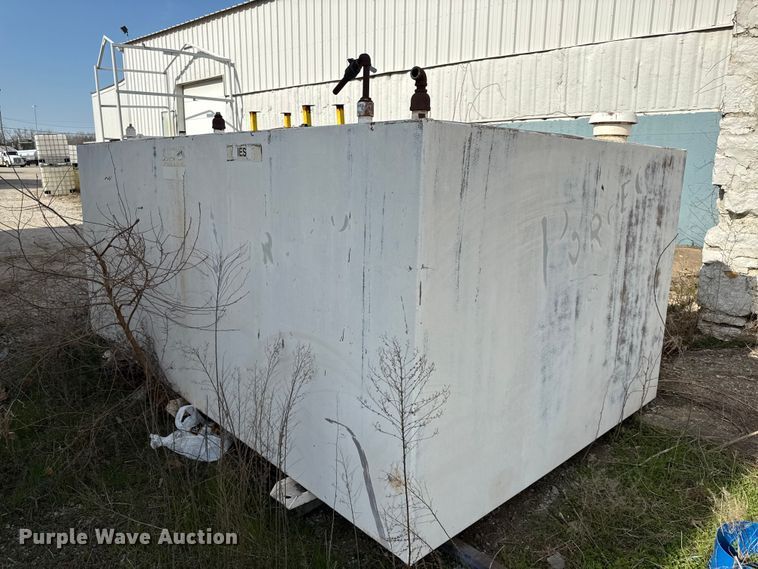 image for item EV7643 fuel tank