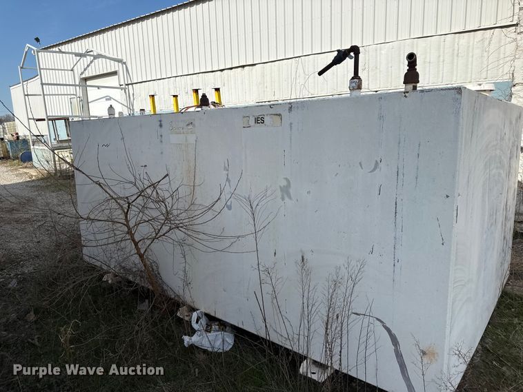 image for item EV7643 fuel tank