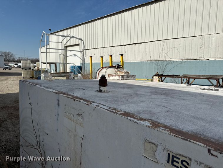 image for item EV7643 fuel tank