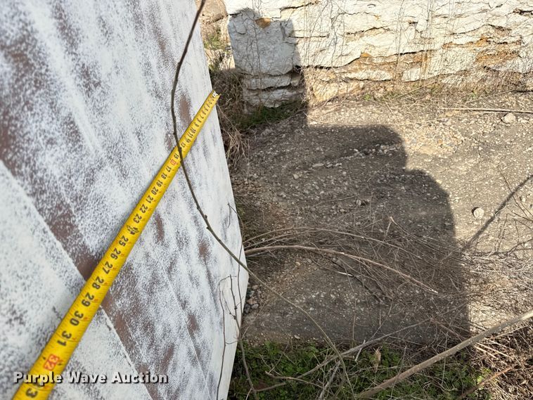 image for item EV7643 fuel tank