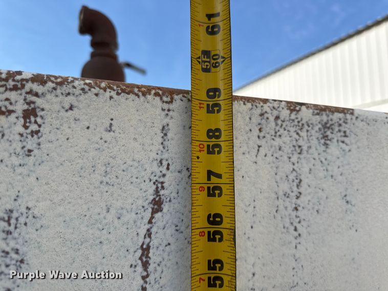 image for item EV7643 fuel tank