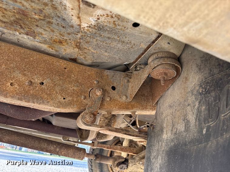 image for item EV7654 1976 Ford F250 pickup truck