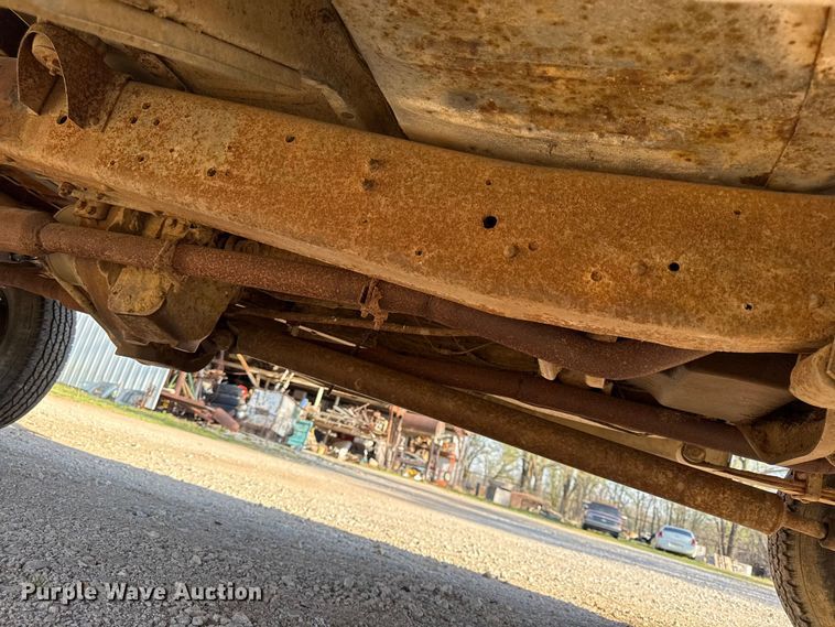 image for item EV7654 1976 Ford F250 pickup truck