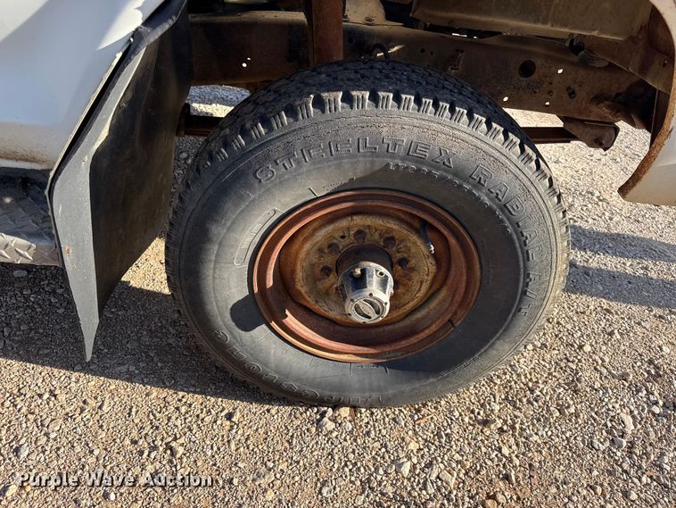 image for item EV7654 1976 Ford F250 pickup truck