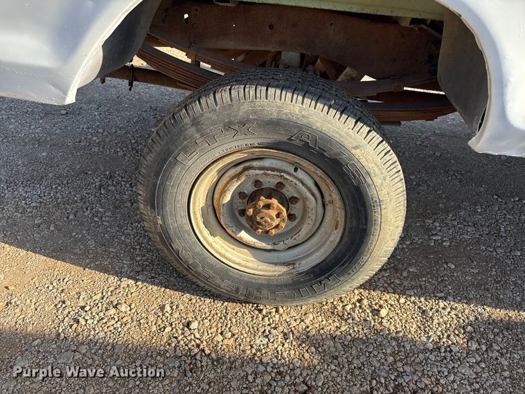 image for item EV7654 1976 Ford F250 pickup truck