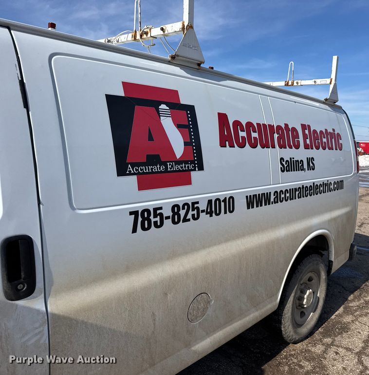 image for item FB0723 2015 Chevrolet Express 2500 van