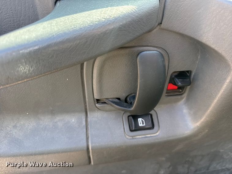 image for item FB0723 2015 Chevrolet Express 2500 van