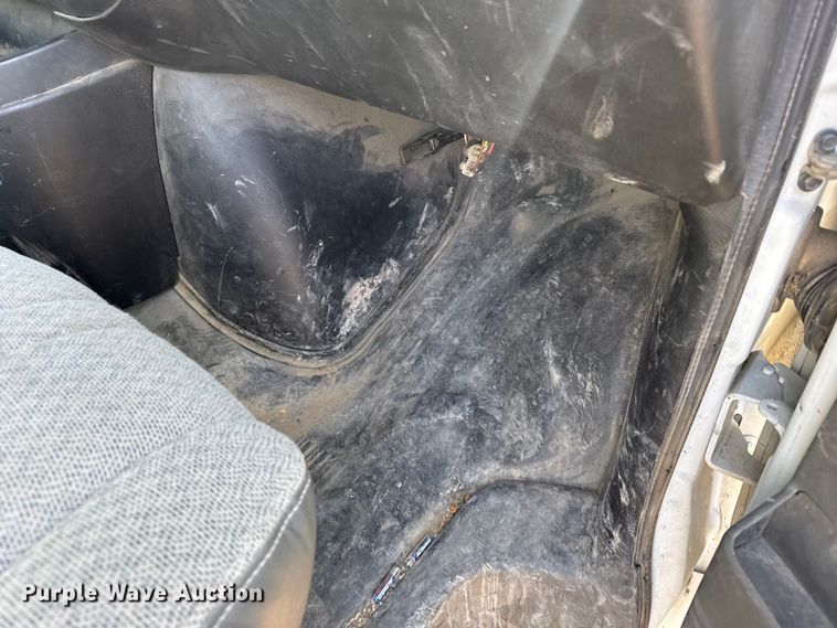 image for item FB0723 2015 Chevrolet Express 2500 van