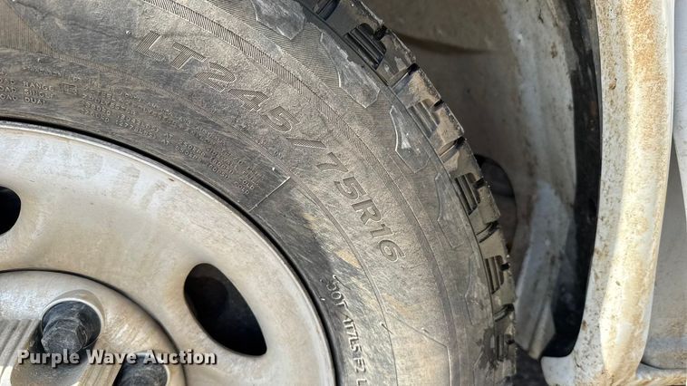 image for item FB0723 2015 Chevrolet Express 2500 van