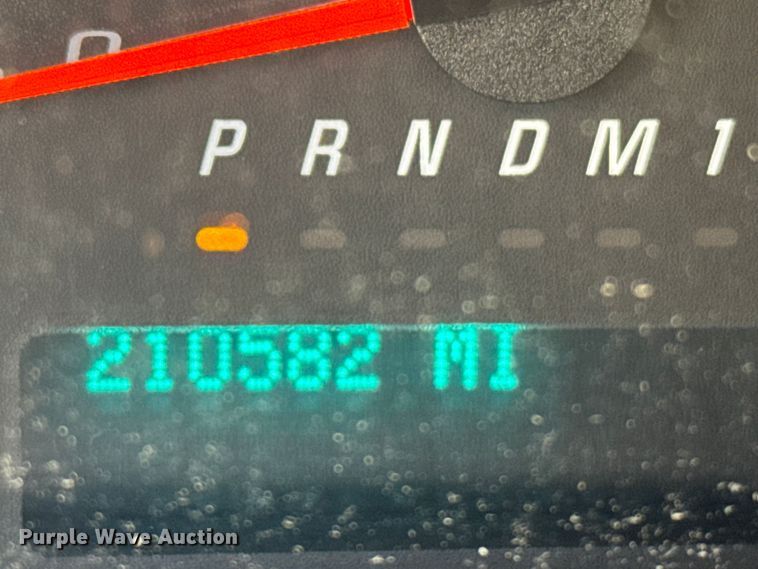 image for item FB0723 2015 Chevrolet Express 2500 van