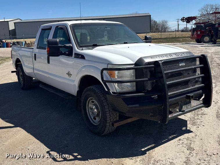 image for item FB0959 2011 Ford F250 Super Duty Crew Cab pickup truck