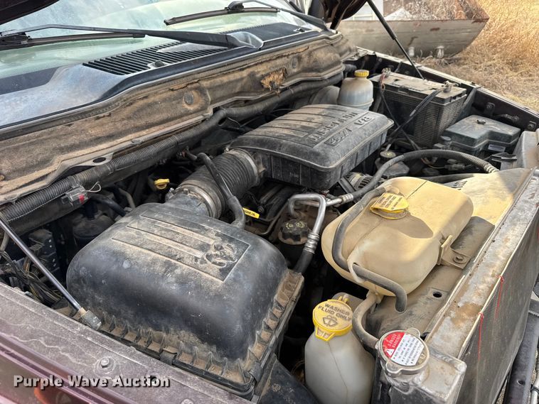 image for item FB0963 2004 Dodge Ram 1500 Ext. Cab pickup truck