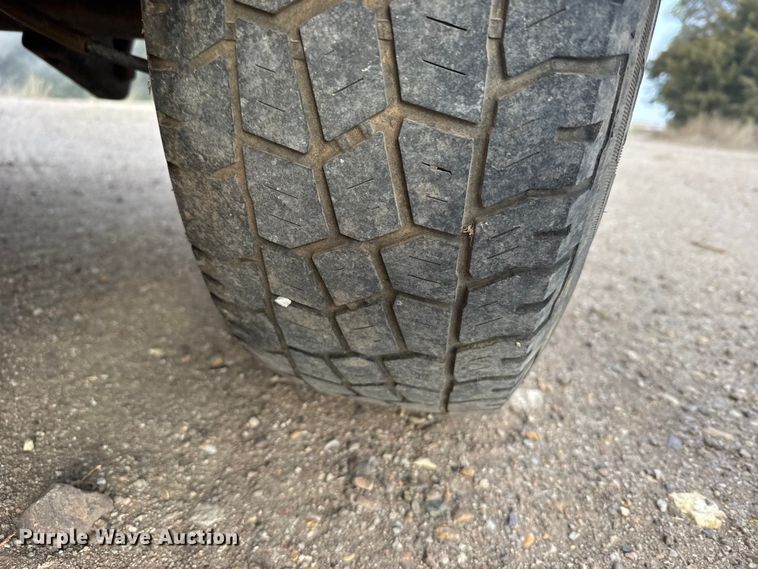 image for item FB0963 2004 Dodge Ram 1500 Ext. Cab pickup truck