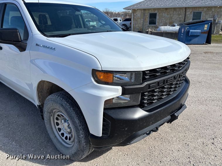 image for item FB3222 2019 Chevrolet Silverado 1500 Crew Cab pickup truck