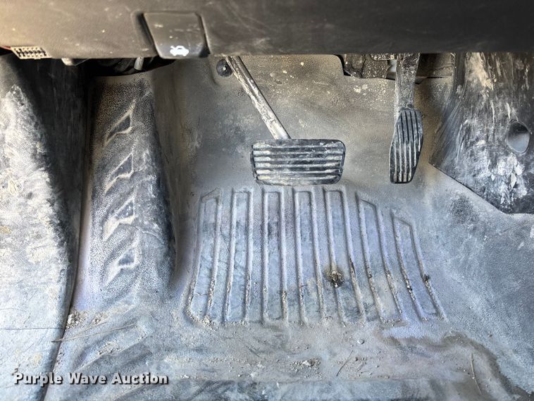 image for item FB3222 2019 Chevrolet Silverado 1500 Crew Cab pickup truck