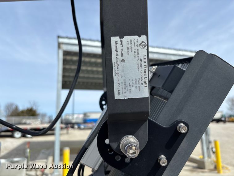 image for item FB3237 2022 Wacker Neuson LTV4 light plant