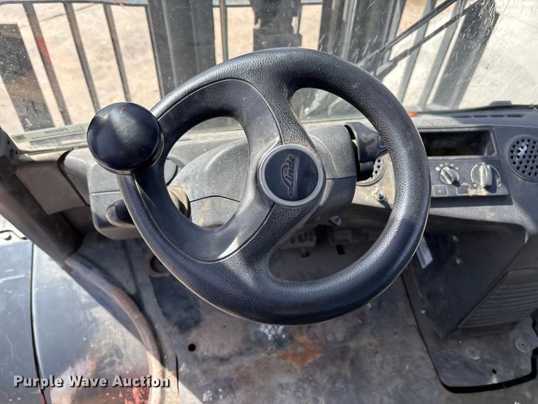 image for item FB3239 2013 Linde H50D forklift