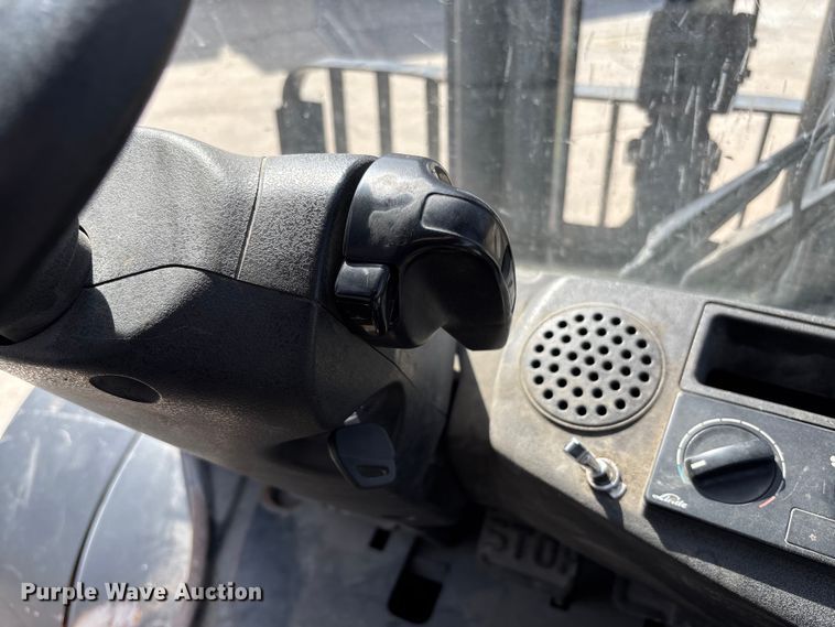 image for item FB3239 2013 Linde H50D forklift