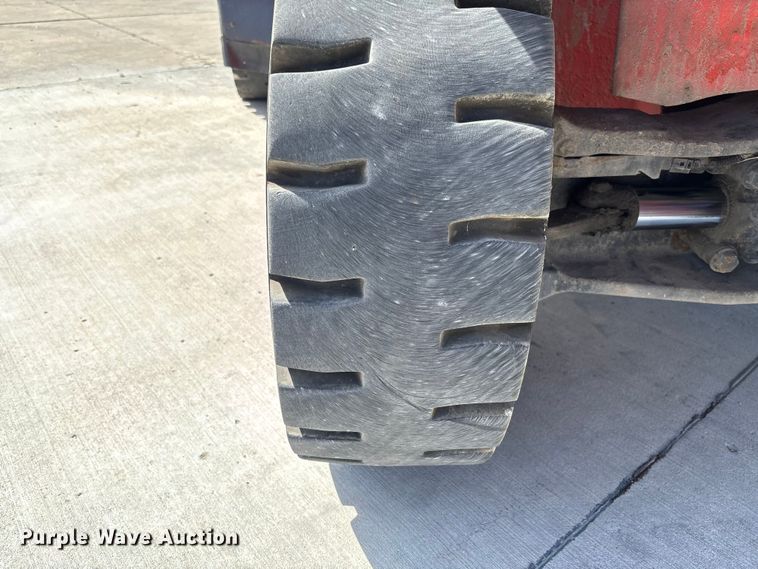 image for item FB3239 2013 Linde H50D forklift