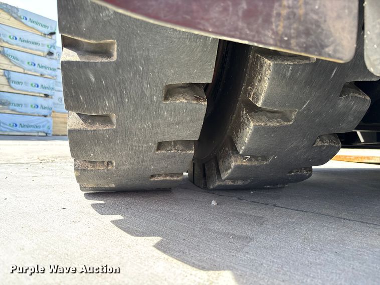 image for item FB3239 2013 Linde H50D forklift