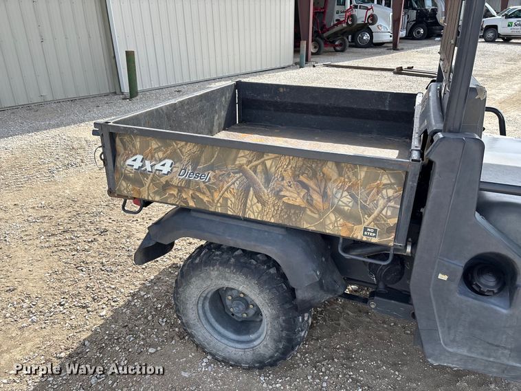 image for item FB3257 2007 Kubota RTV900 utility vehicle