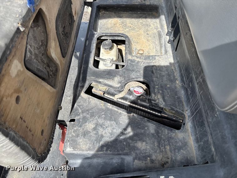 image for item FB3257 2007 Kubota RTV900 utility vehicle