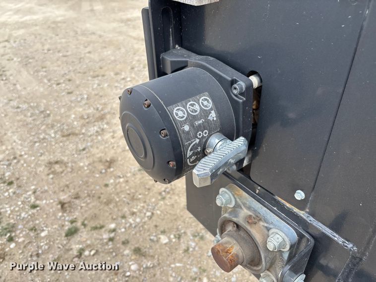 image for item FB3259 2018 DiamondBack Haul IT 3P dump trailer