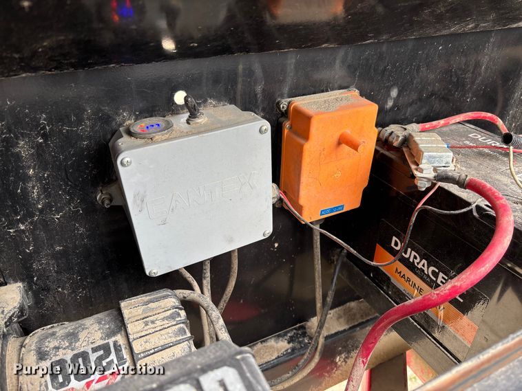 image for item FB3259 2018 DiamondBack Haul IT 3P dump trailer