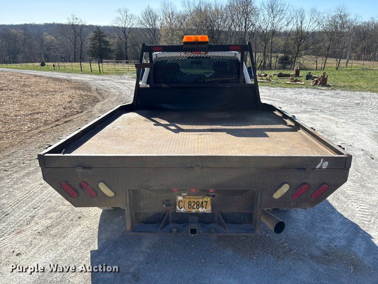 image for item FB3288 2013 Chevrolet Silverado 3500HD Ext. Cab flatbed pickup truck