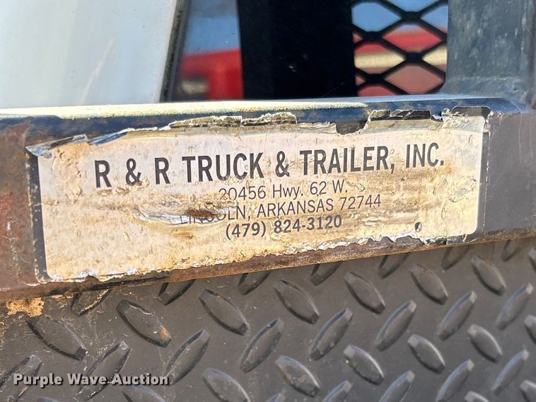 image for item FB3288 2013 Chevrolet Silverado 3500HD Ext. Cab flatbed pickup truck