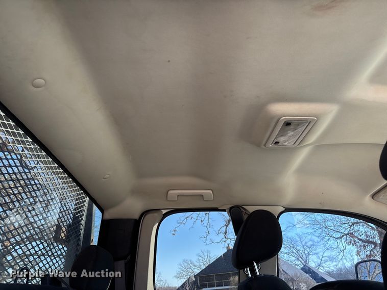 image for item FB3288 2013 Chevrolet Silverado 3500HD Ext. Cab flatbed pickup truck