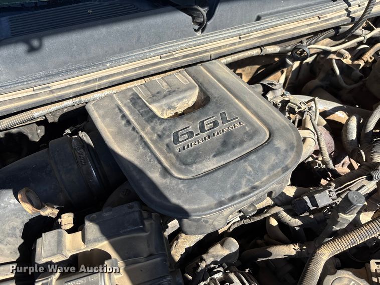 image for item FB3288 2013 Chevrolet Silverado 3500HD Ext. Cab flatbed pickup truck