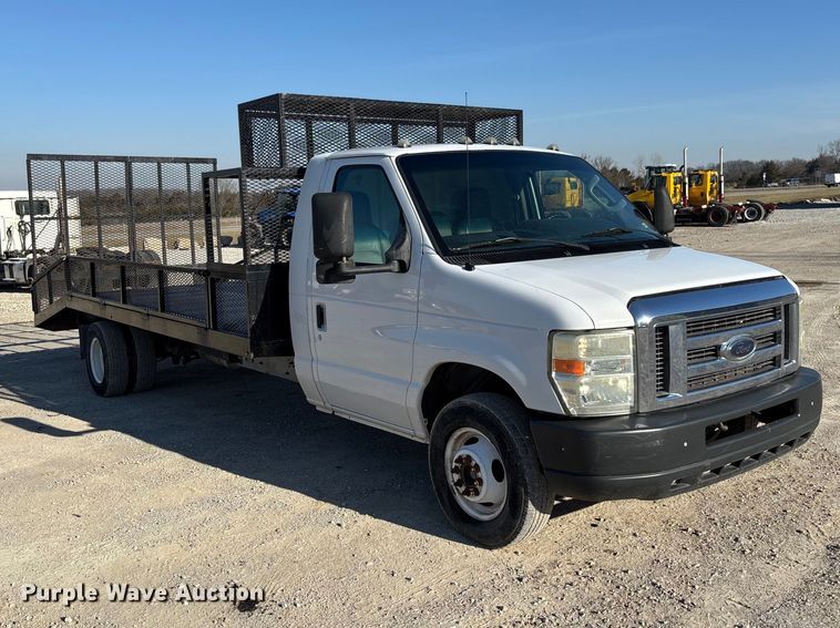 image for item FB3297 2011 Ford E450 flatbed van