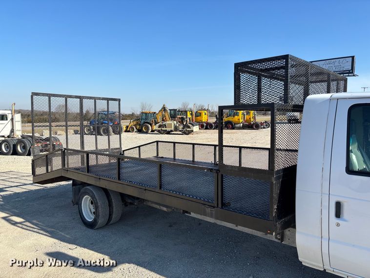 image for item FB3297 2011 Ford E450 flatbed van