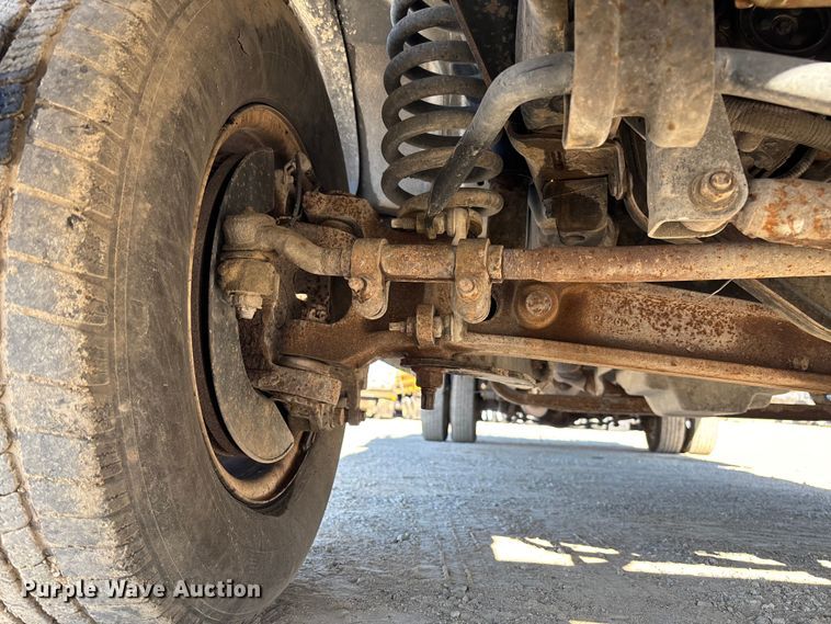 image for item FB3297 2011 Ford E450 flatbed van