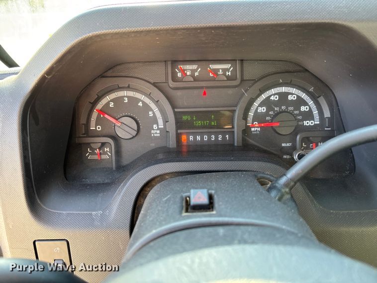 image for item FB3297 2011 Ford E450 flatbed van